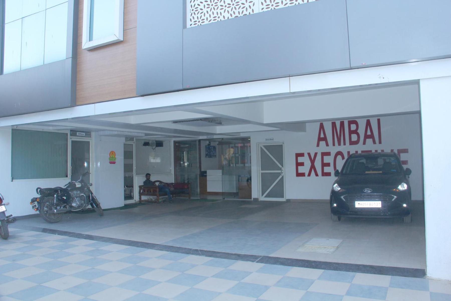 Hotel Ambai Executive Tuljapur Eksteriør billede