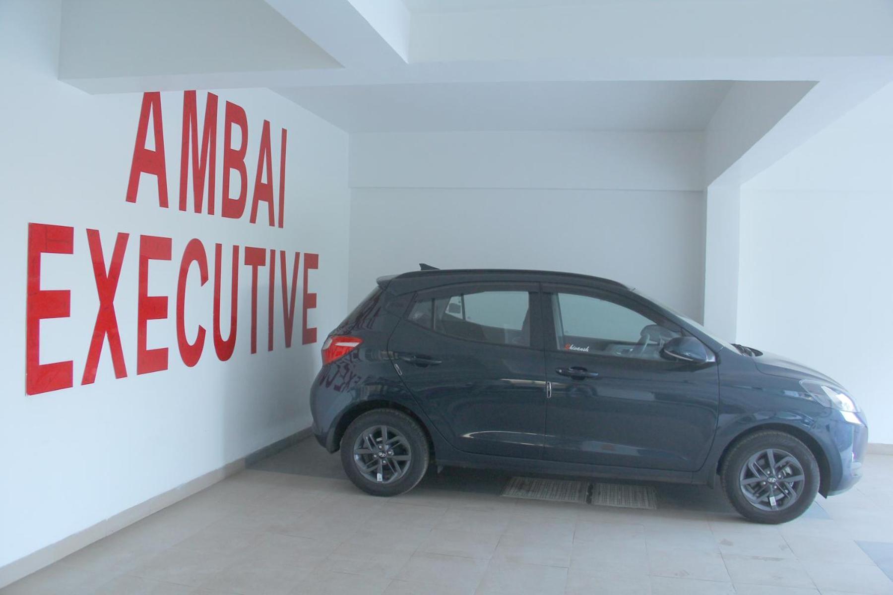 Hotel Ambai Executive Tuljapur Eksteriør billede